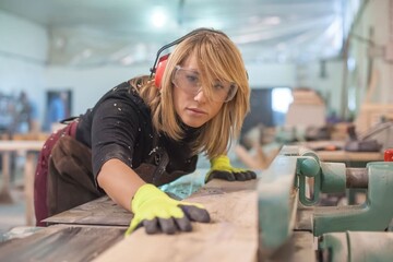 Fiche métier Menuisier Menuisier